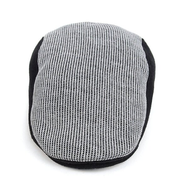 Flat Cap / Warm Hat - Black & Gray - Gender Neutral - Adult S/M - NWT - Picture 3 of 10